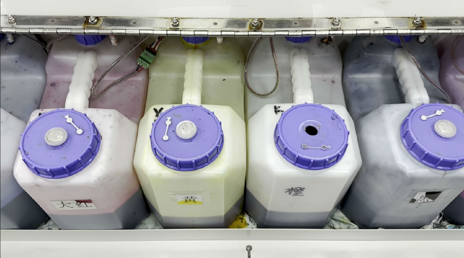 數碼印花機打圖出現方格的原因